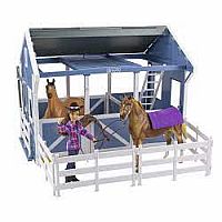 Deluxe Country Stable with Horse & Wash Stall 